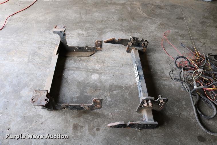 image for item EH9585 Hiniker snow plow