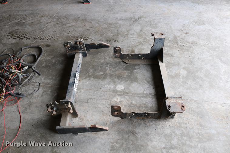 image for item EH9585 Hiniker snow plow