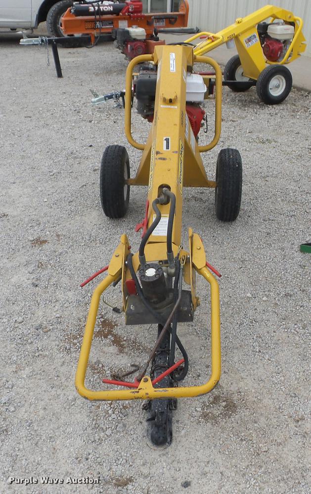image for item EI9766 Ground Hog HD99 post hole auger