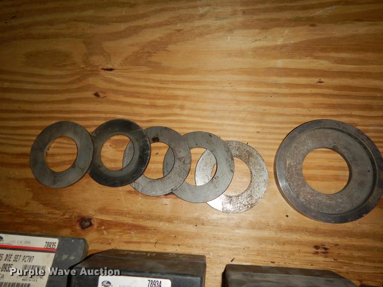 image for item EN9005 Gates Power Crimp 707 crimper