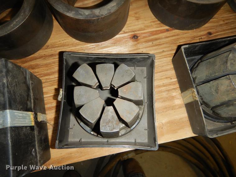 image for item EN9005 Gates Power Crimp 707 crimper