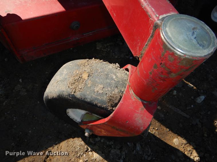 image for item EN9048 Ex Mark VT24KAS484 ZTR lawn mower