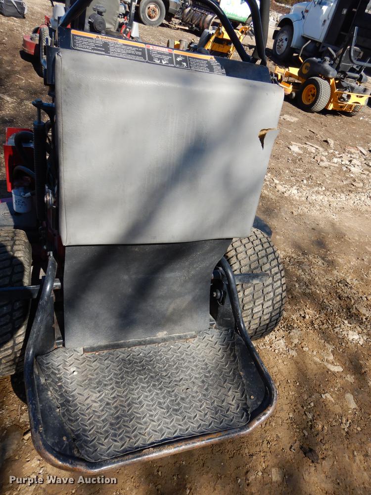 image for item EN9048 Ex Mark VT24KAS484 ZTR lawn mower