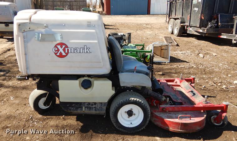 image for item EN9050 Ex Mark Navigator ZTR lawn mower