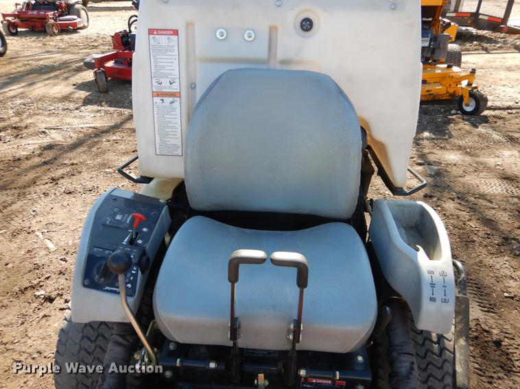 image for item EN9050 Ex Mark Navigator ZTR lawn mower