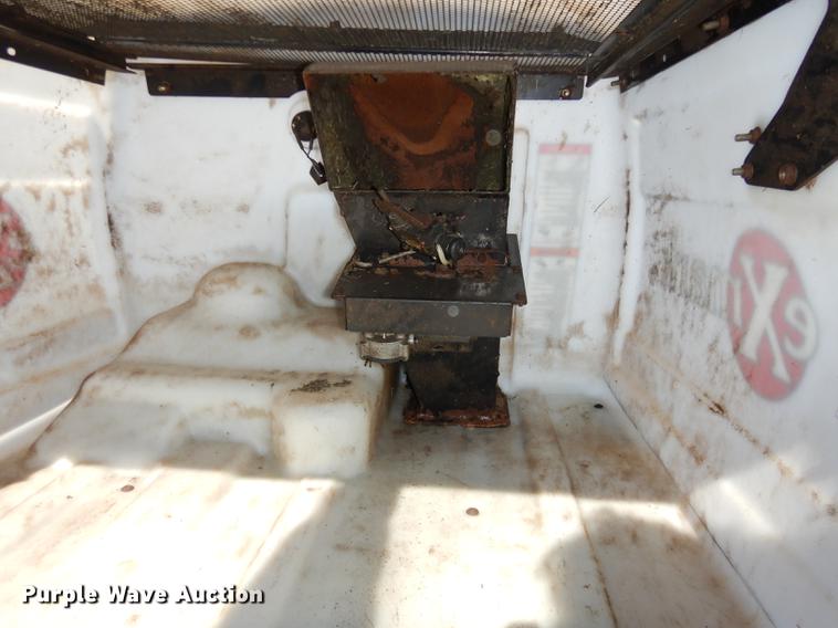 image for item EN9050 Ex Mark Navigator ZTR lawn mower