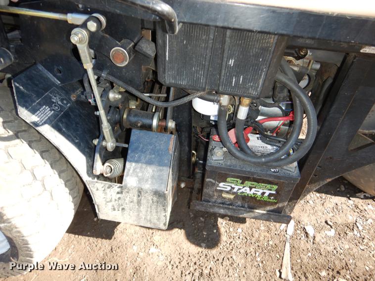 image for item EN9050 Ex Mark Navigator ZTR lawn mower