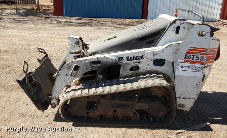 image for item EN9056 2008 Bobcat MT55 compact utility loader