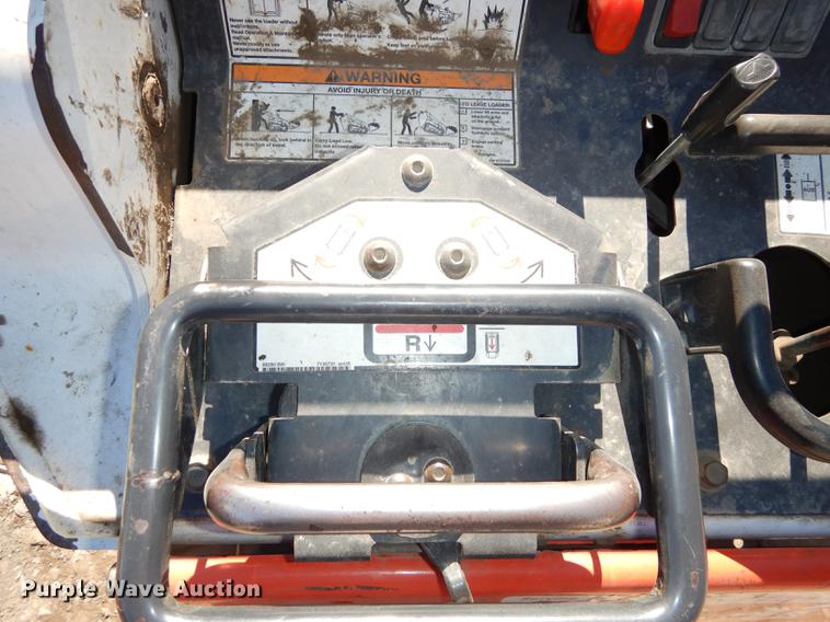 image for item EN9056 2008 Bobcat MT55 compact utility loader