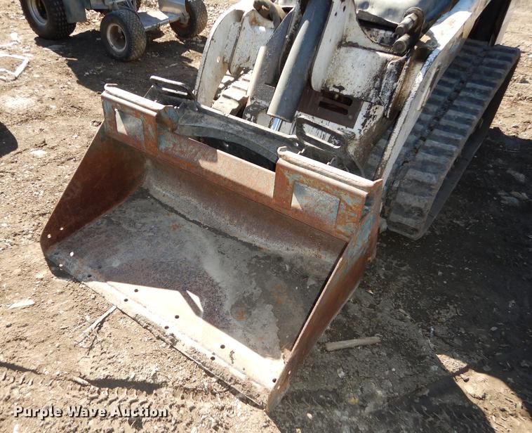 image for item EN9056 2008 Bobcat MT55 compact utility loader