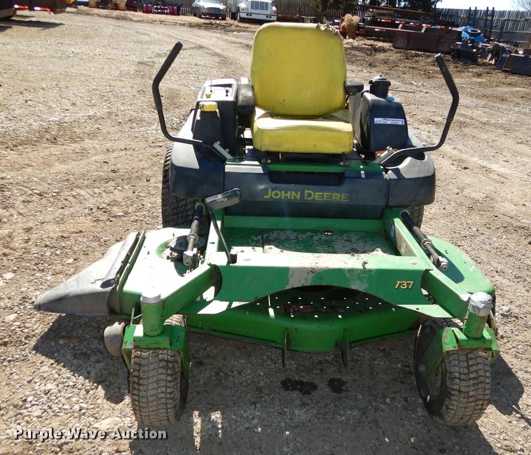 image for item EN9057 John Deere 737 Z-Trak ZTR lawn mower