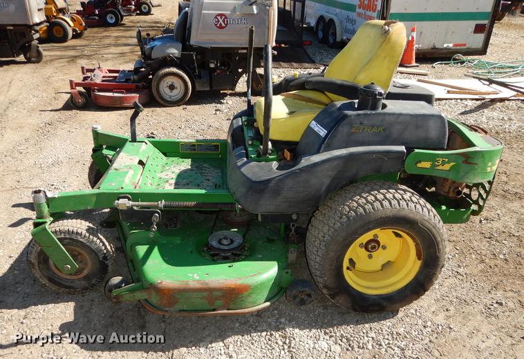 image for item EN9057 John Deere 737 Z-Trak ZTR lawn mower