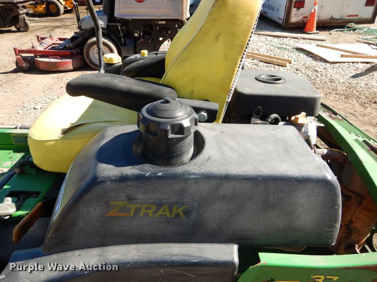 image for item EN9057 John Deere 737 Z-Trak ZTR lawn mower