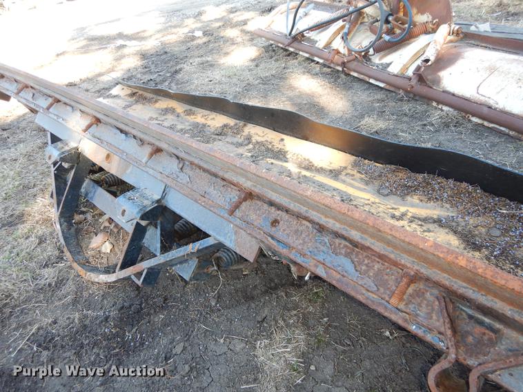 image for item EN9060 Lawn and garden equipment