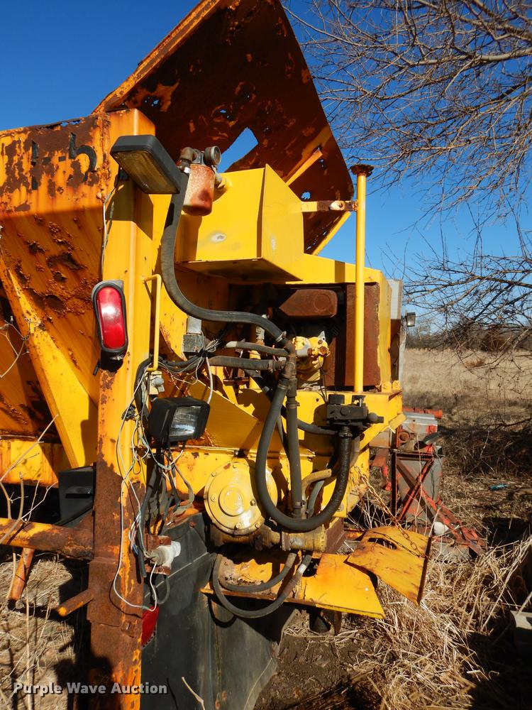 image for item EN9064 (2) V-box spreaders