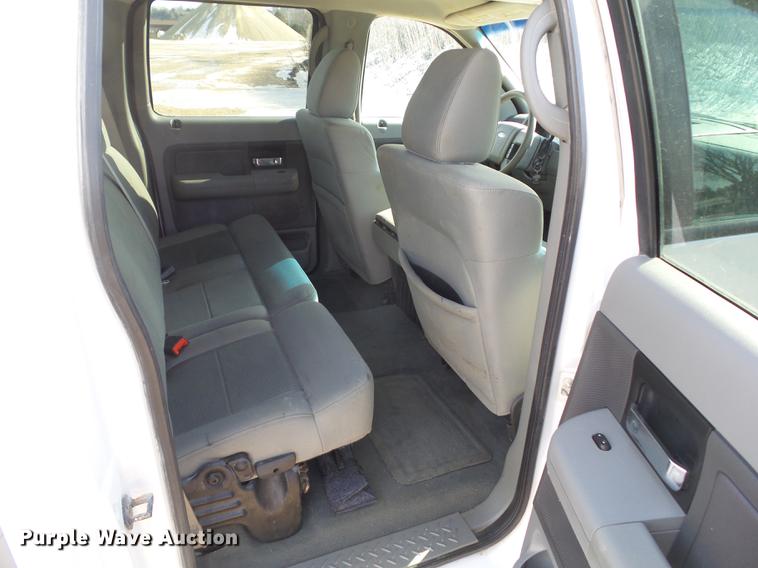 image for item L5653 2007 Ford F150 SuperCrew pickup truck
