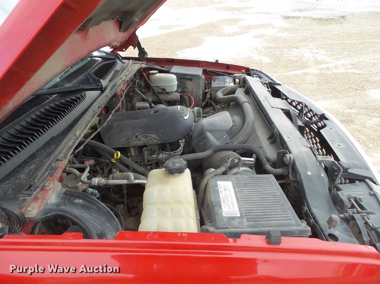 image for item L5656 2007 Chevrolet Silverado 2500HD Ext. Cab pickup truck