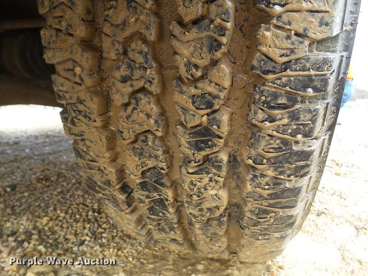 image for item L5657 2008 Chevrolet Silverado 2500HD Ext. Cab pickup truck