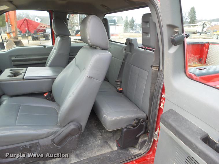 image for item L5658 2011 Ford F250 Super Duty SuperCab pickup truck