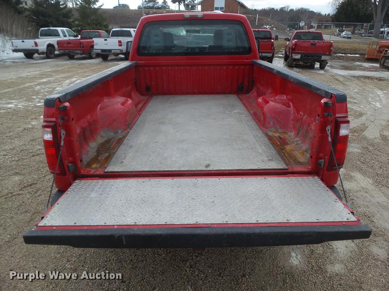 image for item L5658 2011 Ford F250 Super Duty SuperCab pickup truck