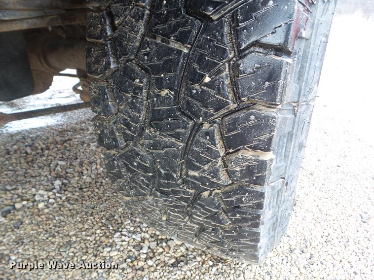 image for item L5658 2011 Ford F250 Super Duty SuperCab pickup truck