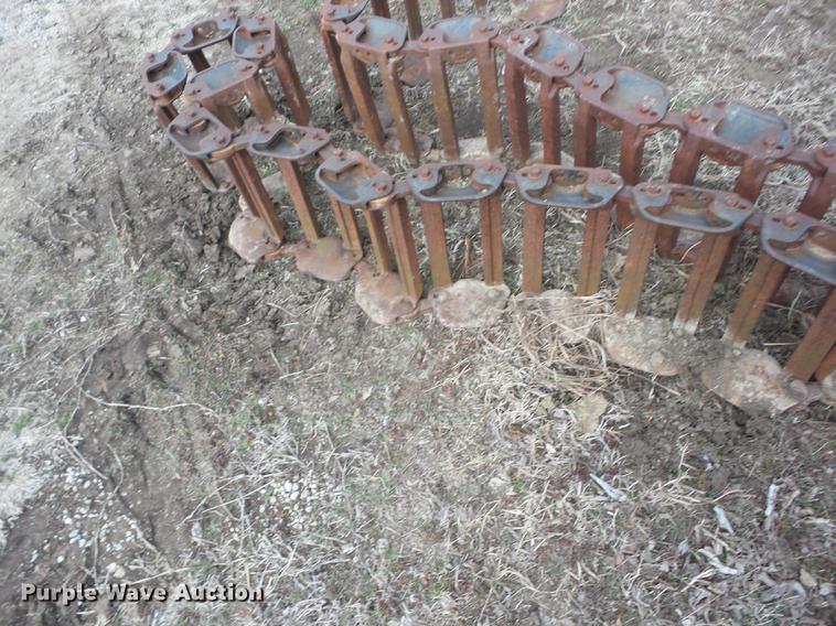 image for item AY9591 Steel skid steer tracks