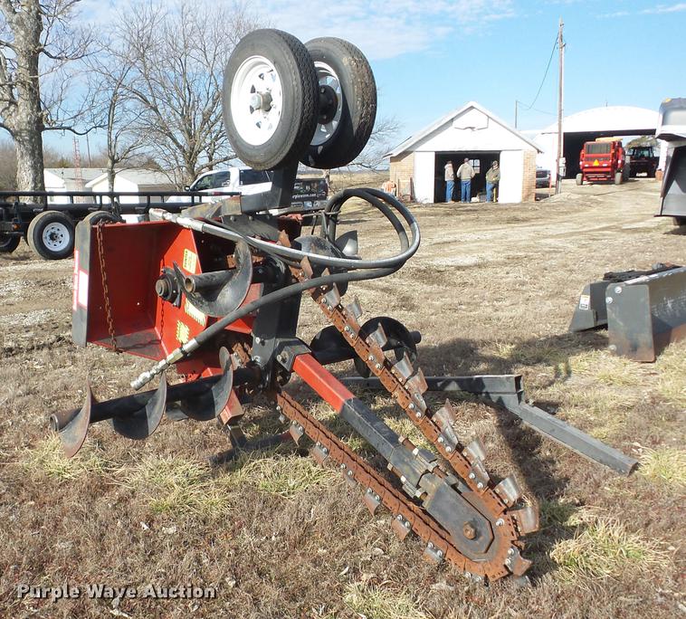 image for item AY9596 Bainter skid steer trencher