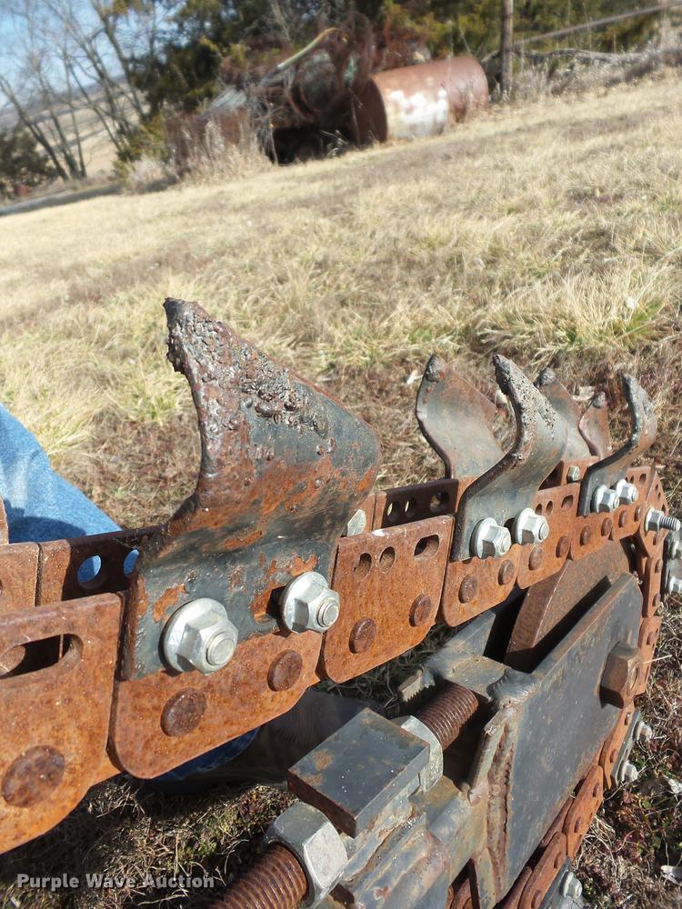 image for item AY9596 Bainter skid steer trencher