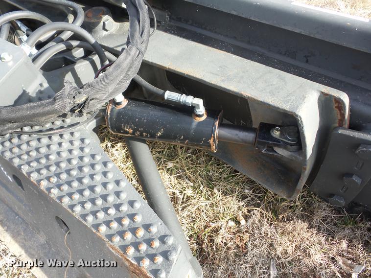 image for item AY9597 2008 Grouser 1300 skid steer dozer blade