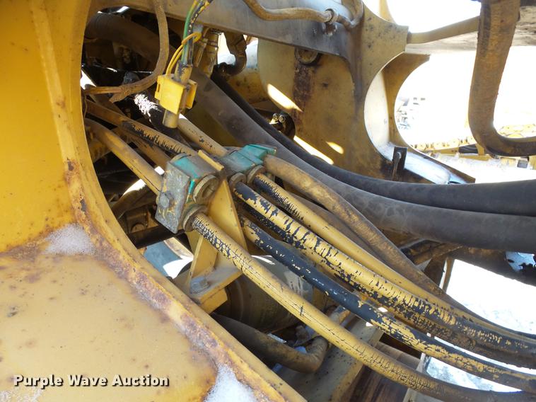 image for item DA3572 1995 Caterpillar 950F2 wheel loader