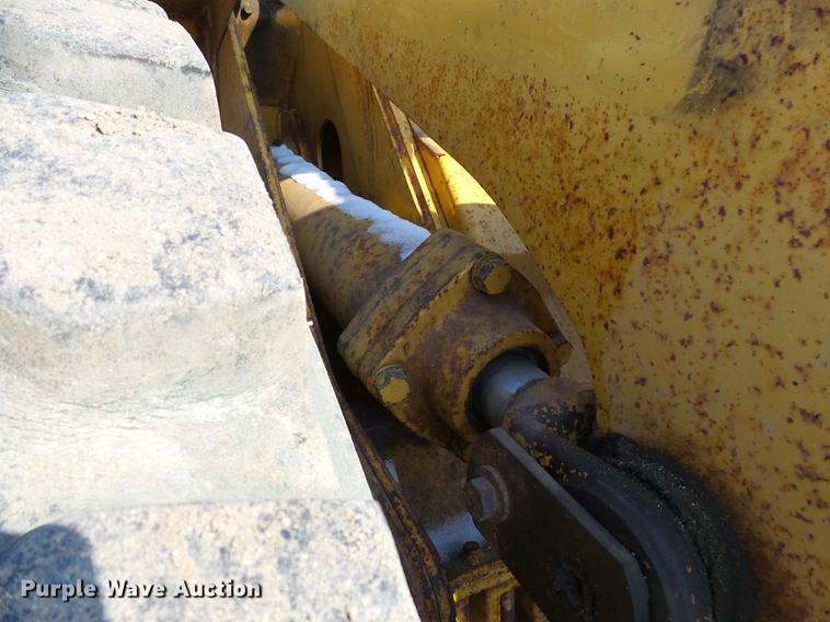 image for item DA3572 1995 Caterpillar 950F2 wheel loader