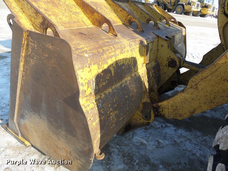 image for item DA3573 1982 Caterpillar 950B wheel loader