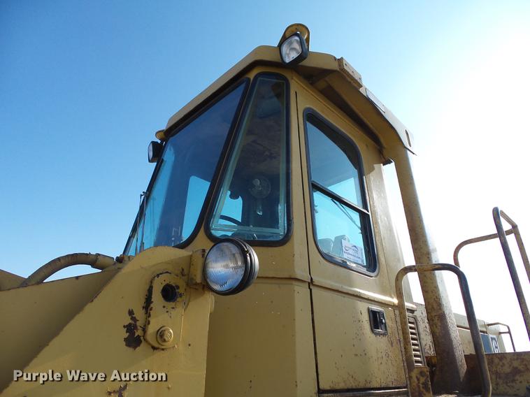 image for item DA3573 1982 Caterpillar 950B wheel loader