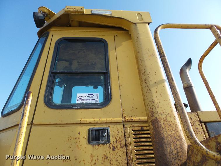 image for item DA3573 1982 Caterpillar 950B wheel loader