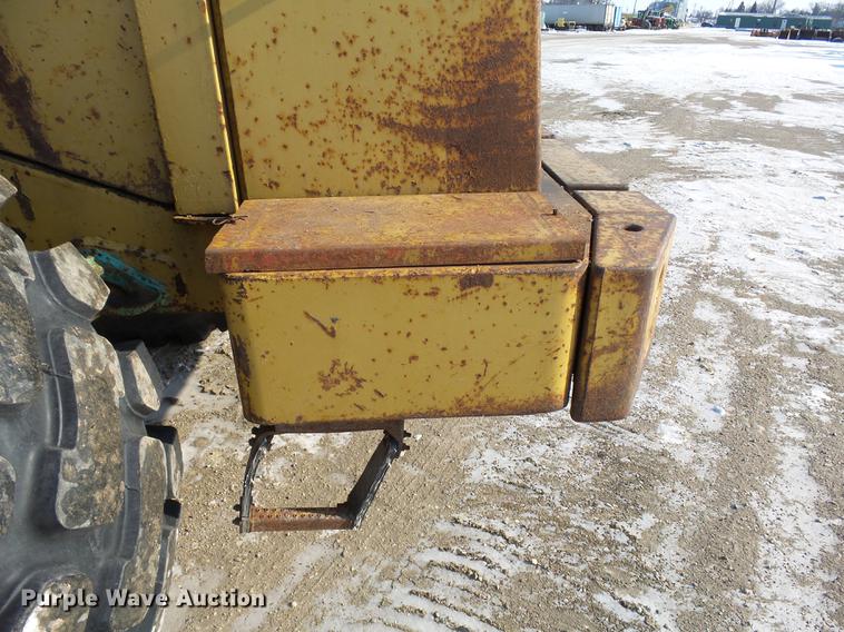 image for item DA3573 1982 Caterpillar 950B wheel loader