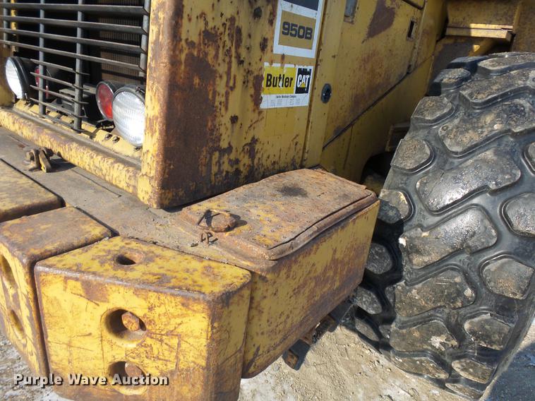 image for item DA3573 1982 Caterpillar 950B wheel loader