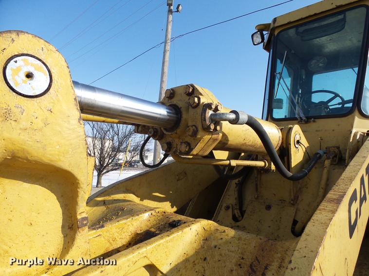 image for item DA3574 1982 Caterpillar 950B wheel loader