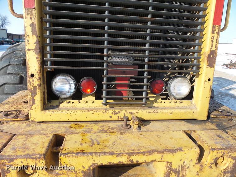 image for item DA3574 1982 Caterpillar 950B wheel loader