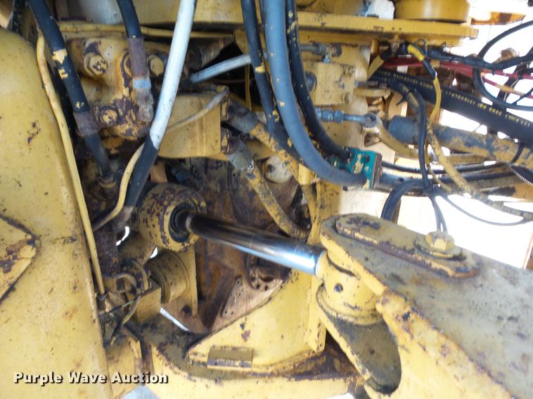 image for item DA3574 1982 Caterpillar 950B wheel loader