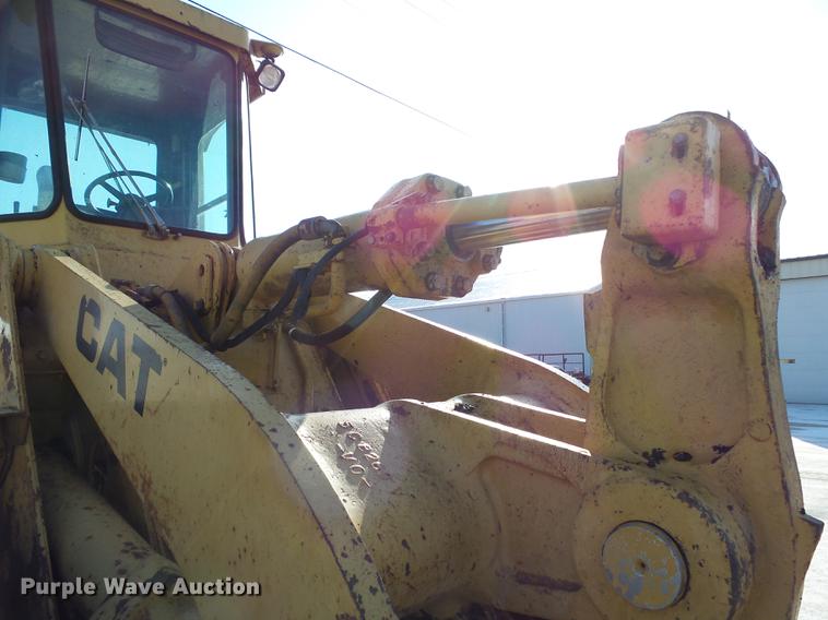 image for item DA3574 1982 Caterpillar 950B wheel loader
