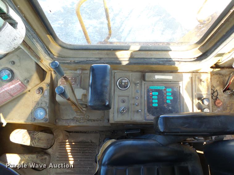 image for item DA3574 1982 Caterpillar 950B wheel loader