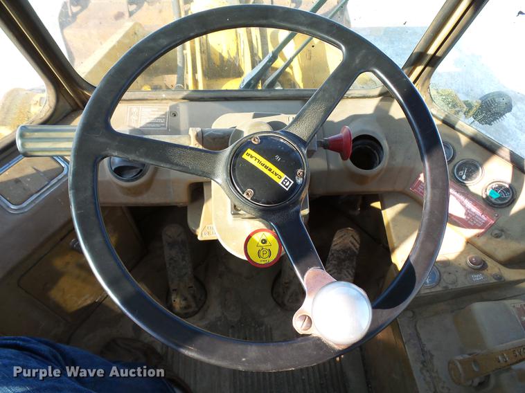 image for item DA3574 1982 Caterpillar 950B wheel loader