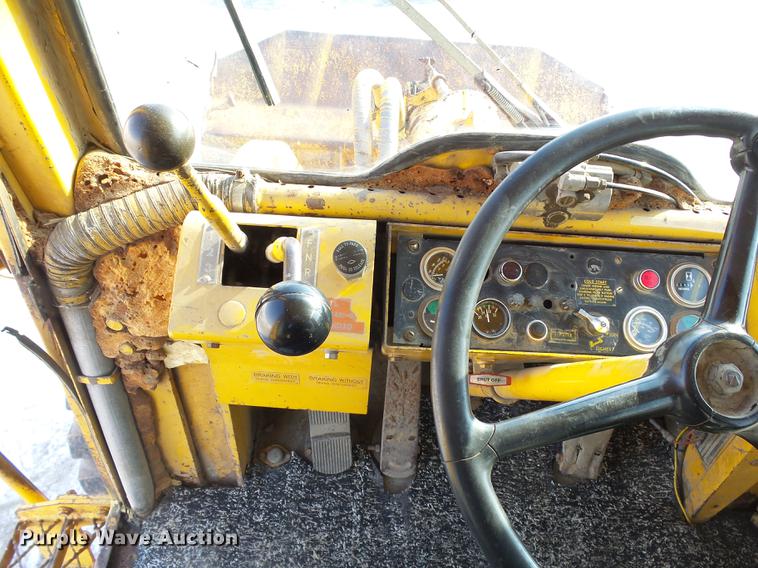 image for item DA3575 Hough H65C wheel loader