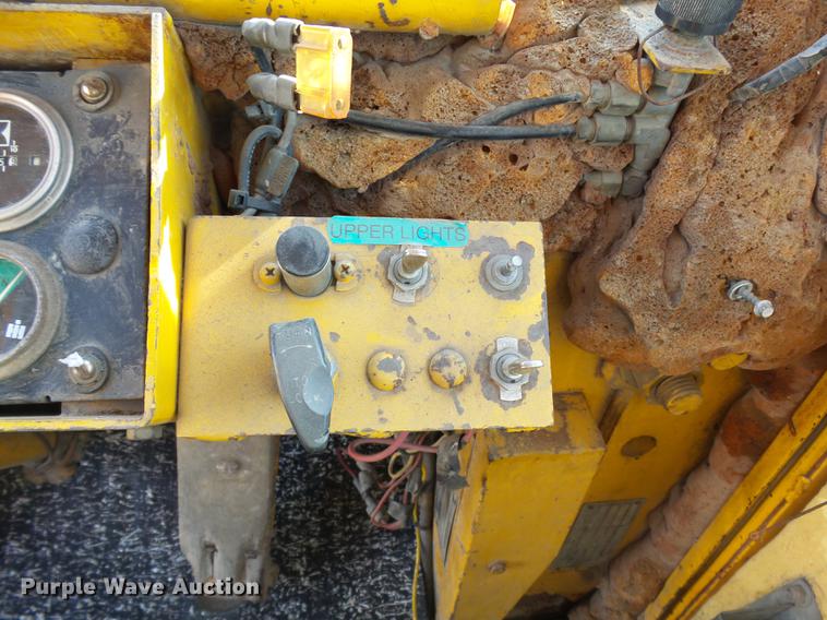 image for item DA3575 Hough H65C wheel loader