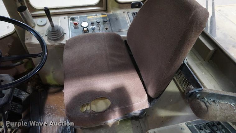 image for item DB0449 1990 John Deere 544E TC wheel loader