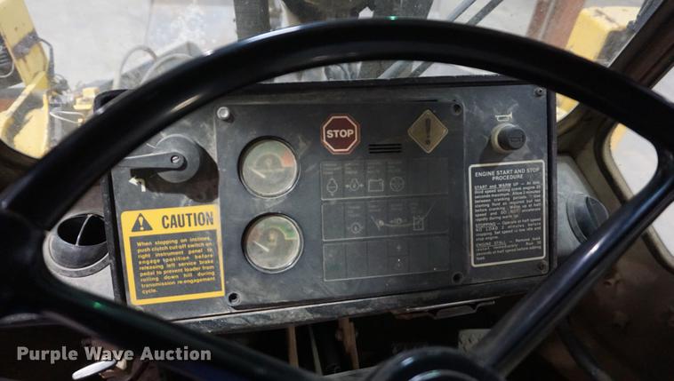 image for item DB0449 1990 John Deere 544E TC wheel loader