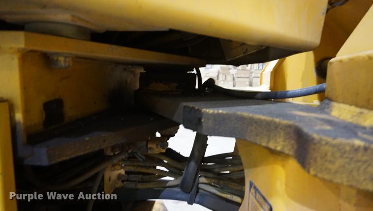 image for item DB0449 1990 John Deere 544E TC wheel loader