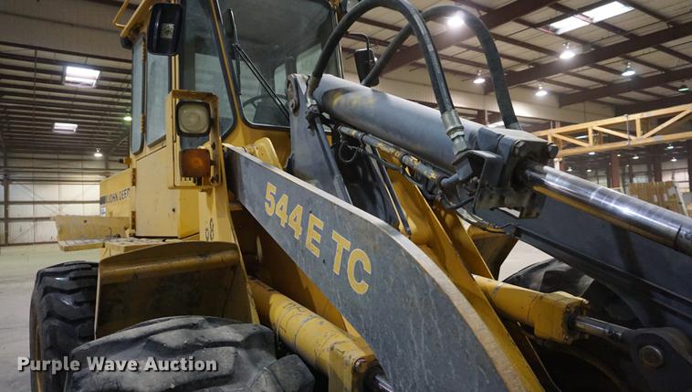 image for item DB0449 1990 John Deere 544E TC wheel loader