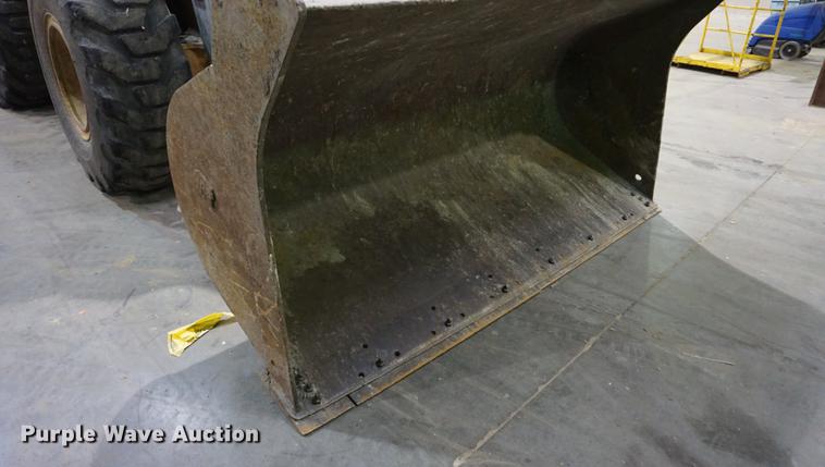 image for item DB0449 1990 John Deere 544E TC wheel loader