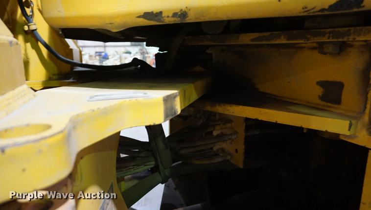 image for item DB0449 1990 John Deere 544E TC wheel loader